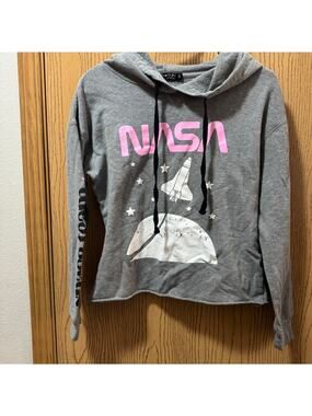 NASA crop top size small ❤️